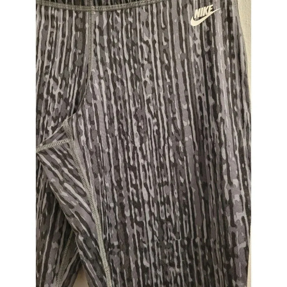 Nike Women Workout Tights Gray Black White Size XS - Picture 9 of 10